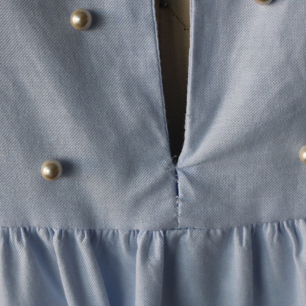 Dress - Picture 4 of 4